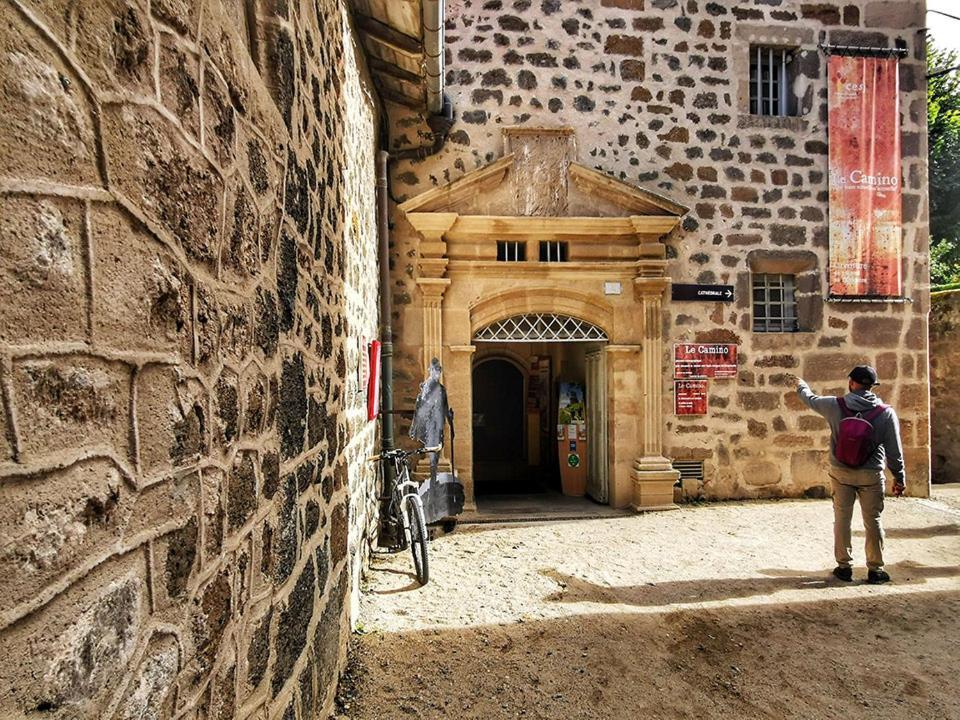 Gite La Decouverte Petit Dejeuner Offert Le Puy-en-Velay Εξωτερικό φωτογραφία